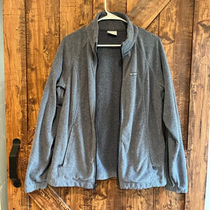 Columbia gray fleece Womens large zip up jacket